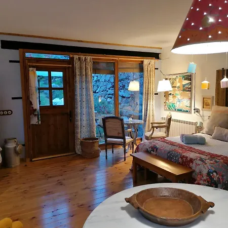 Els Pins D'abella Appartement