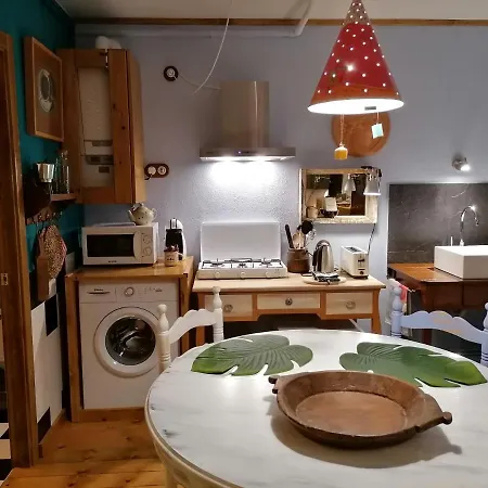 Els Pins D'abella Appartement *
