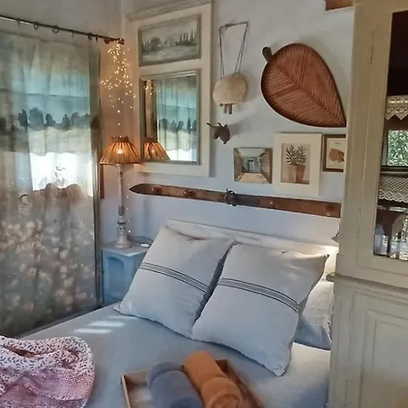 Els Pins D'abella Apartamento *
